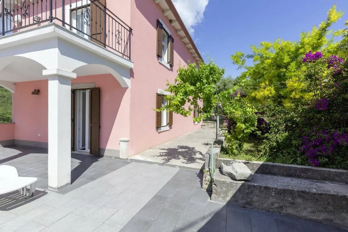 Villa Oliva Vilea In Sveta Marina - Haus Fuer 8 Personen Labin