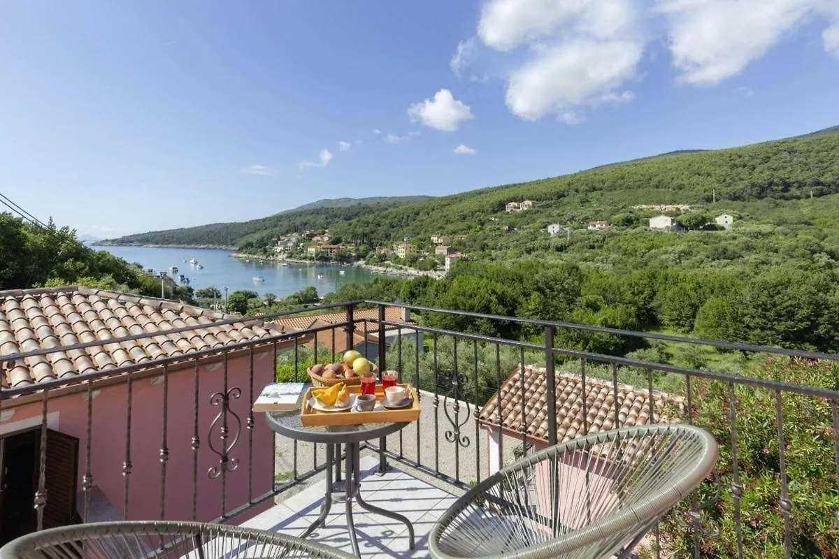 Villa Oliva Vilea In Sveta Marina - Haus Fuer 8 Personen Labin